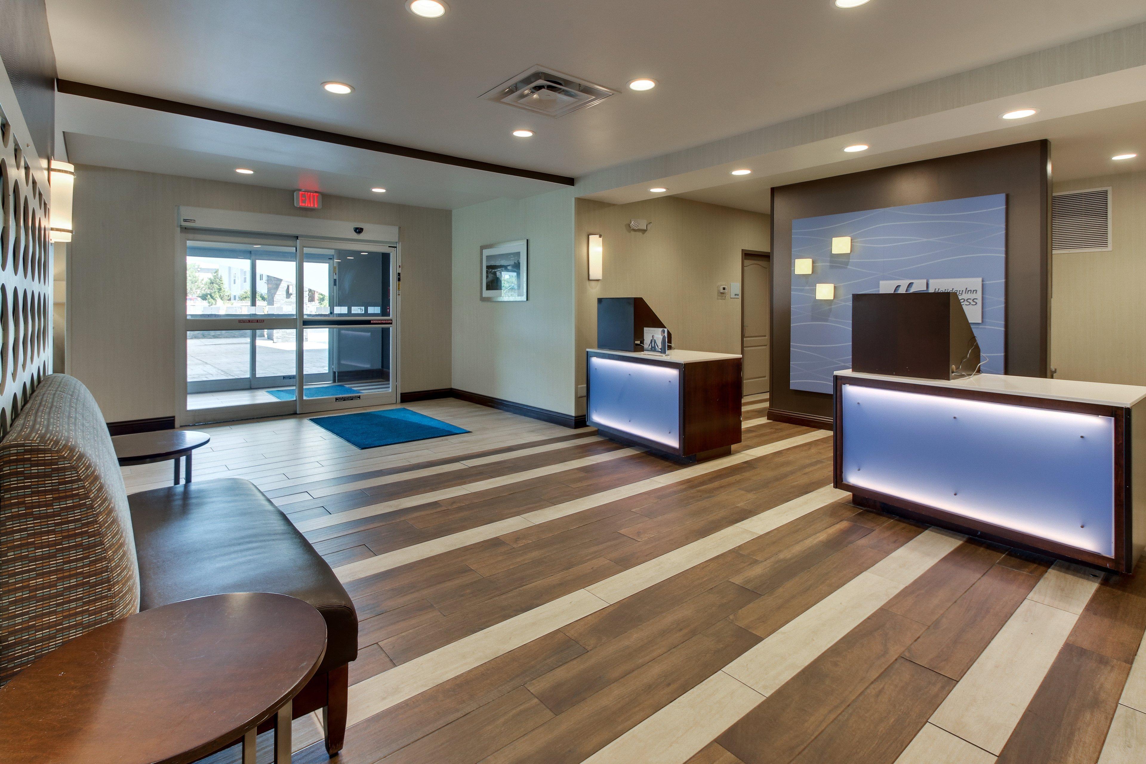 Holiday Inn Express & Suites Cheektowaga North East By Ihg Buitenkant foto