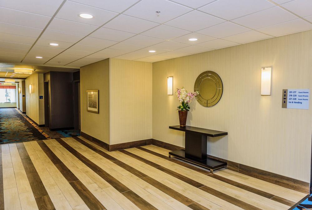 Holiday Inn Express & Suites Cheektowaga North East By Ihg Buitenkant foto